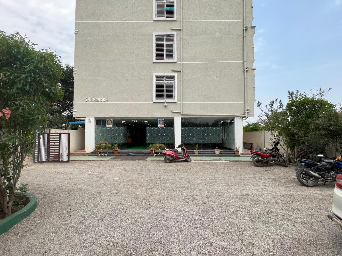5 star grand Hotell Shamshabad Exteriör bild